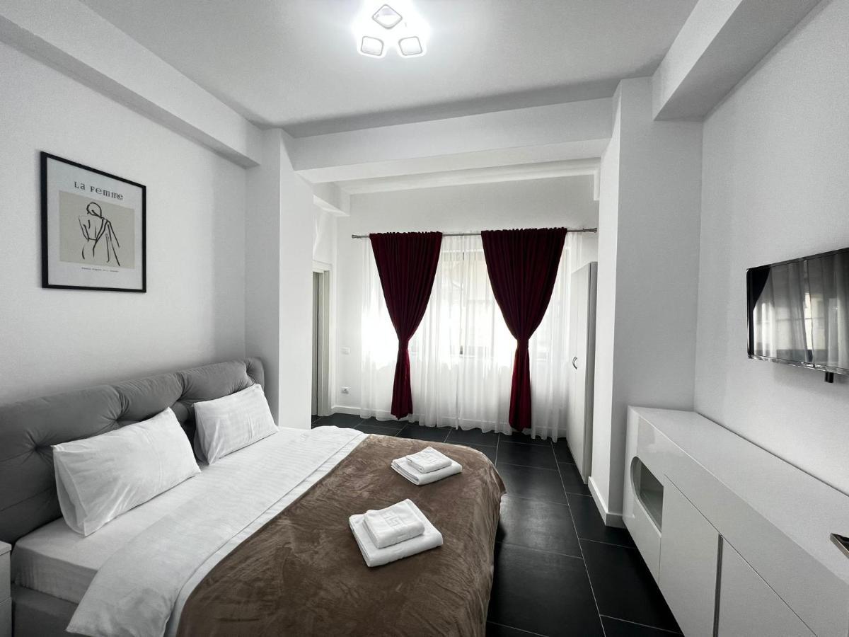 Marvellous Aparthotel With Master Apartments 苏恰瓦 外观 照片