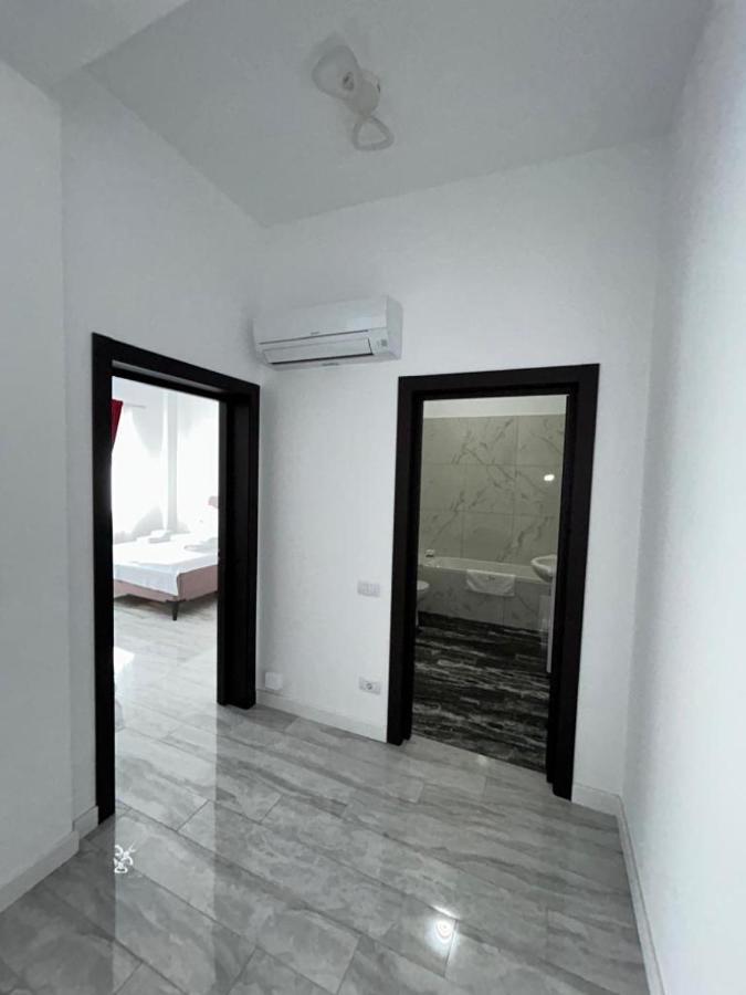 Marvellous Aparthotel With Master Apartments 苏恰瓦 外观 照片